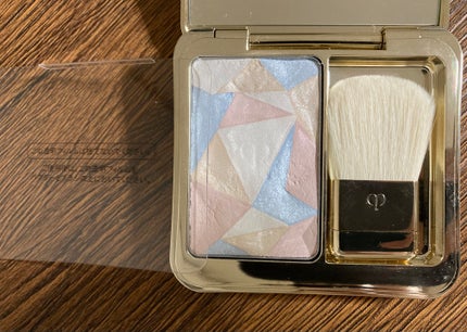 ル・レオスールデクラ /クレ・ド・ポー ボーテ/パウダーハイライトを使ったクチコミ(1枚目)