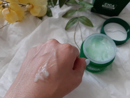 シカパンテノールスリーピングマスク/SNP/フェイスクリームを使ったクチコミ(4枚目)