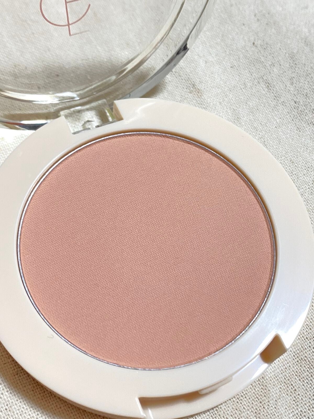 ベアブラッシャー パフ付き/フォレンコス/パウダーチークを使ったクチコミ(2枚目)