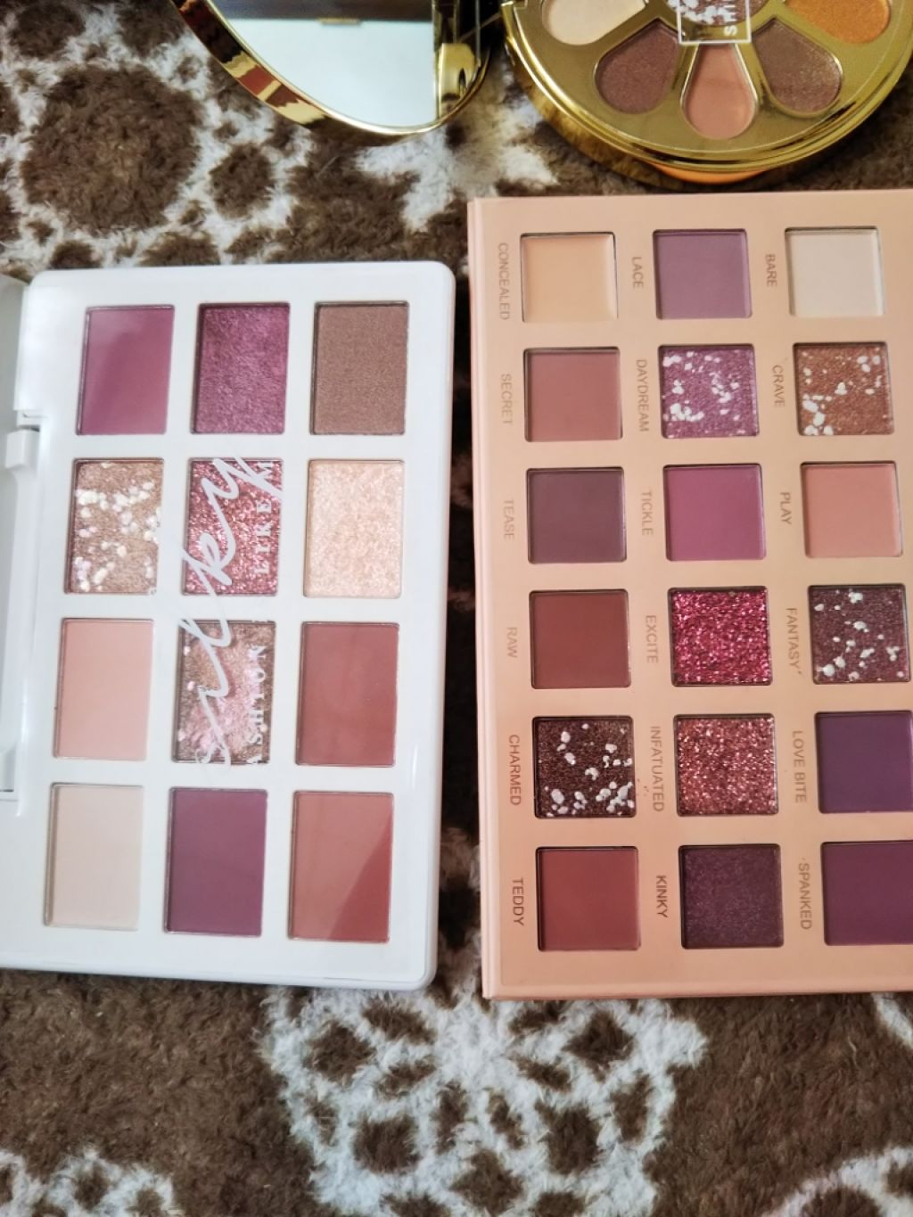 シンデレラのクリスタルアイシャドウパレット/HOJO/アイシャドウパレットを使ったクチコミ(3枚目)