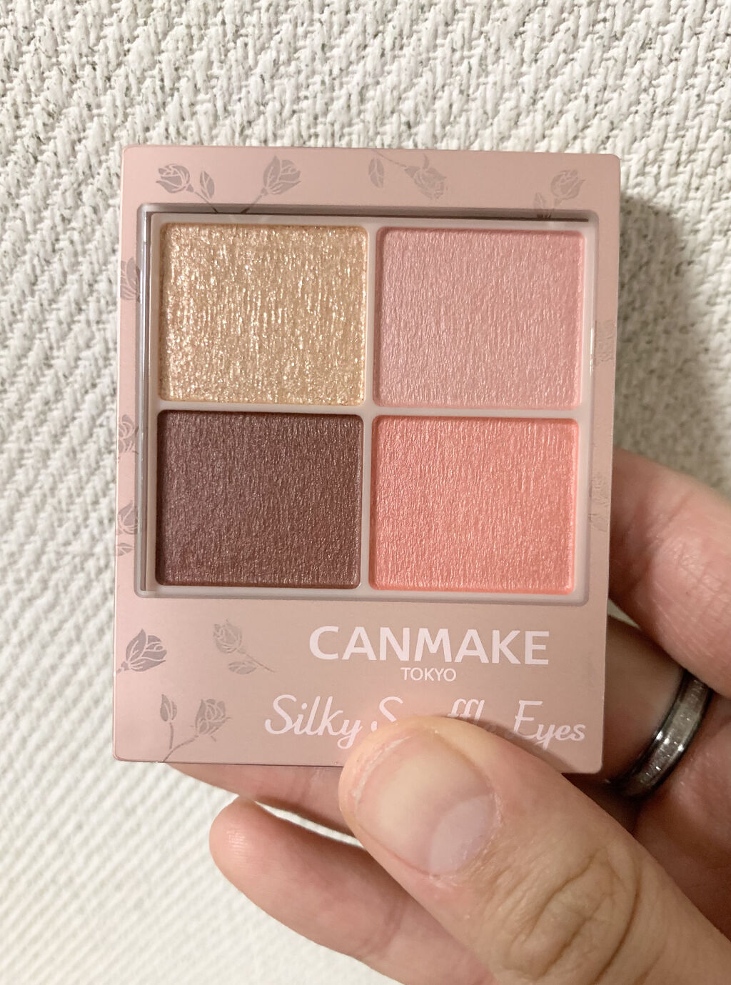 シルキースフレアイズ（マットタイプ）/キャンメイク/アイシャドウパレットを使ったクチコミ（2枚目）
