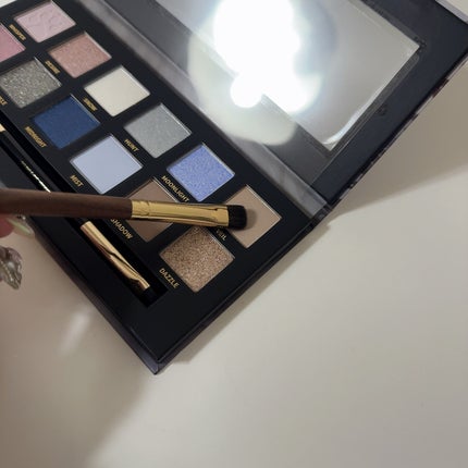 びゃっこまる on LIPS 「ラメが宝石すぎる💎冬にぴったりな雪っぽアイシャドウ❄️☃️この..」(9枚目)