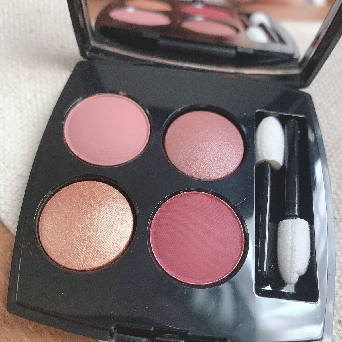 レ キャトル オンブル/CHANEL/アイシャドウパレットを使ったクチコミ(2枚目)