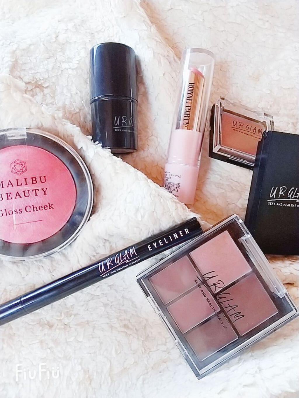 UR GLAM POWDER EYESHADOW/U R GLAM/単色アイシャドウを使ったクチコミ(2枚目)