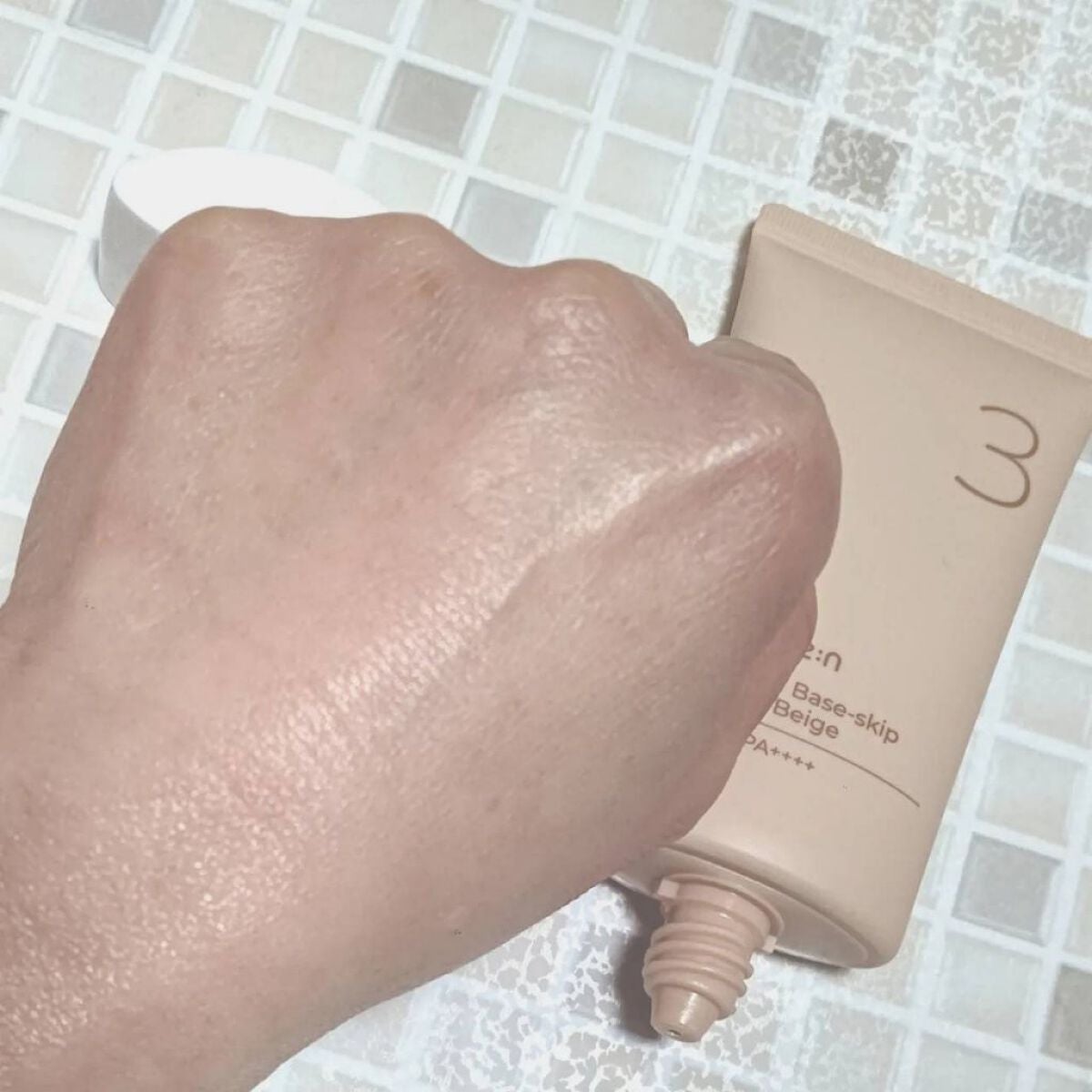 3番 ノーファンデ陶器肌トーンアップクリーム/numbuzin/化粧下地を使ったクチコミ(3枚目)