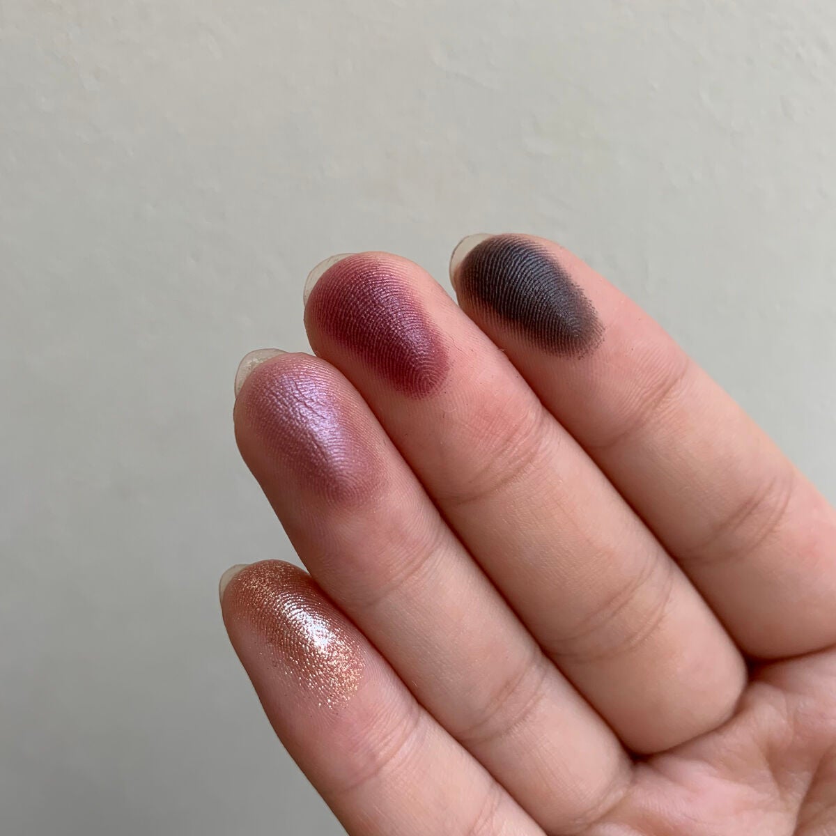 フェイスカラーパレット/チャコット・コスメティクス/アイシャドウパレットを使ったクチコミ(3枚目)