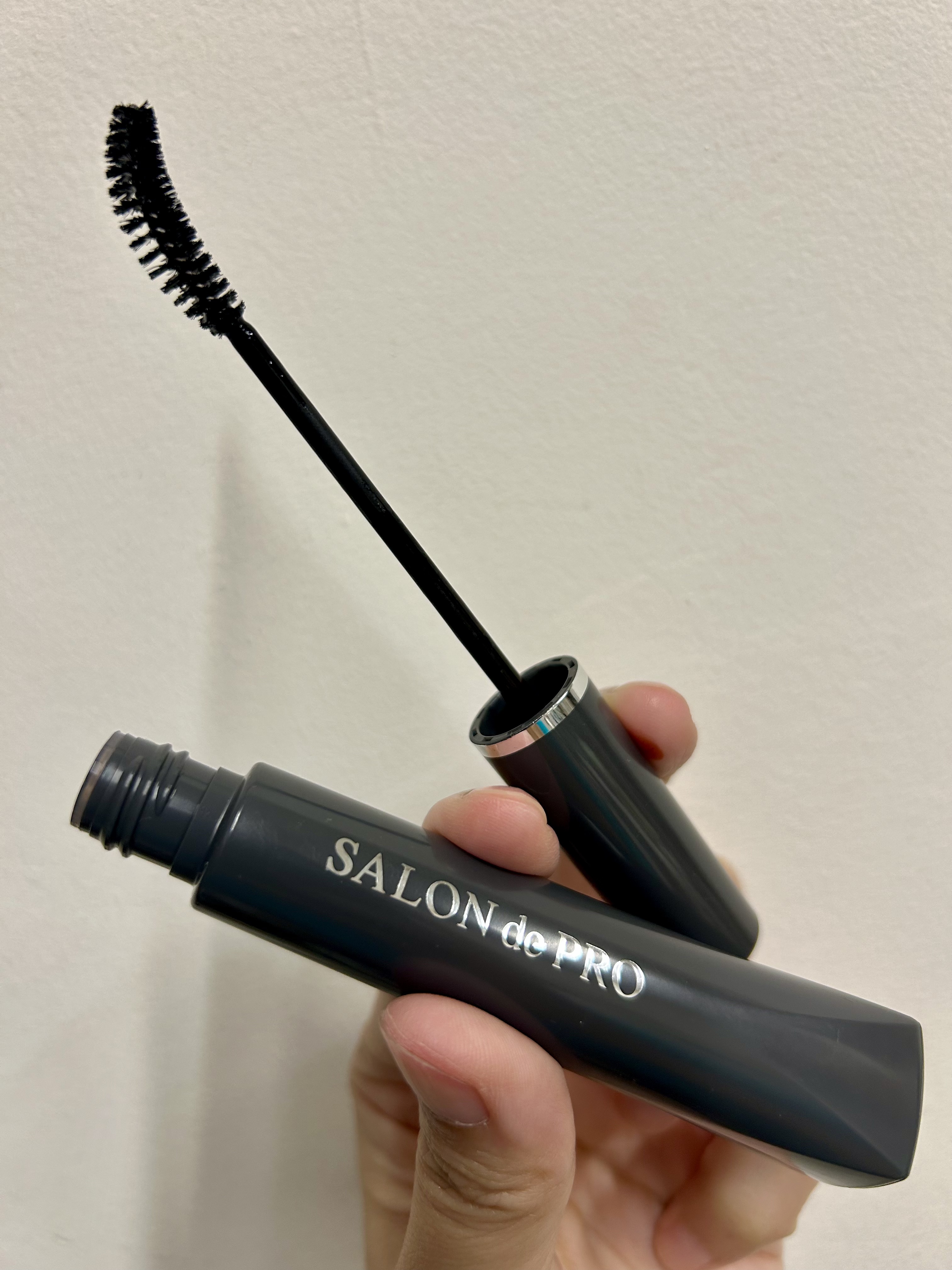 カラーオンリタッチ 白髪かくしEX ナチュラルブラウン/サロン ド プロ/ヘアカラーを使ったクチコミ（1枚目）