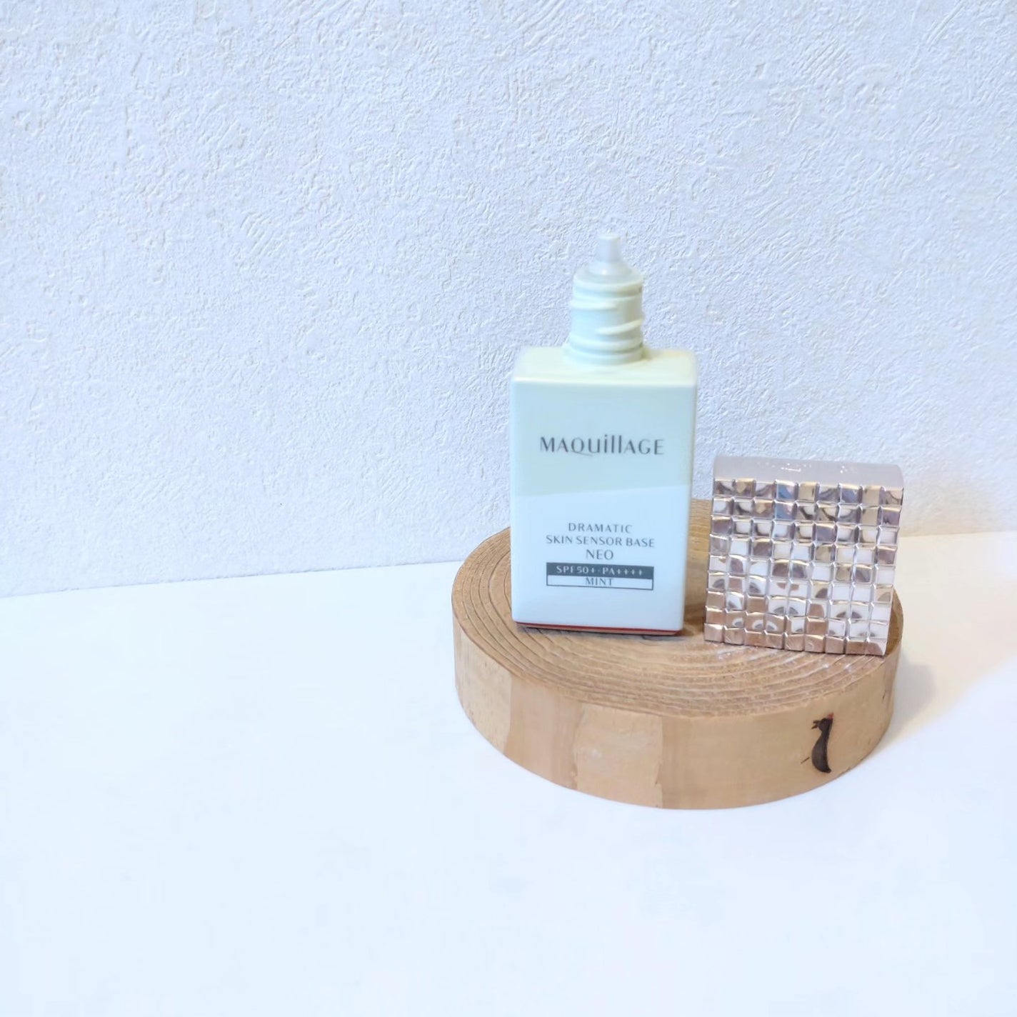 ãã©ããã£ãã¯ã¹ãã³ã»ã³ãµãŒããŒã¹ NEO/ããã¢ãŒãžã¥/åç²§äžå°ã䜿ã£ãã¯ãã³ãïŒ2æç®ïŒ