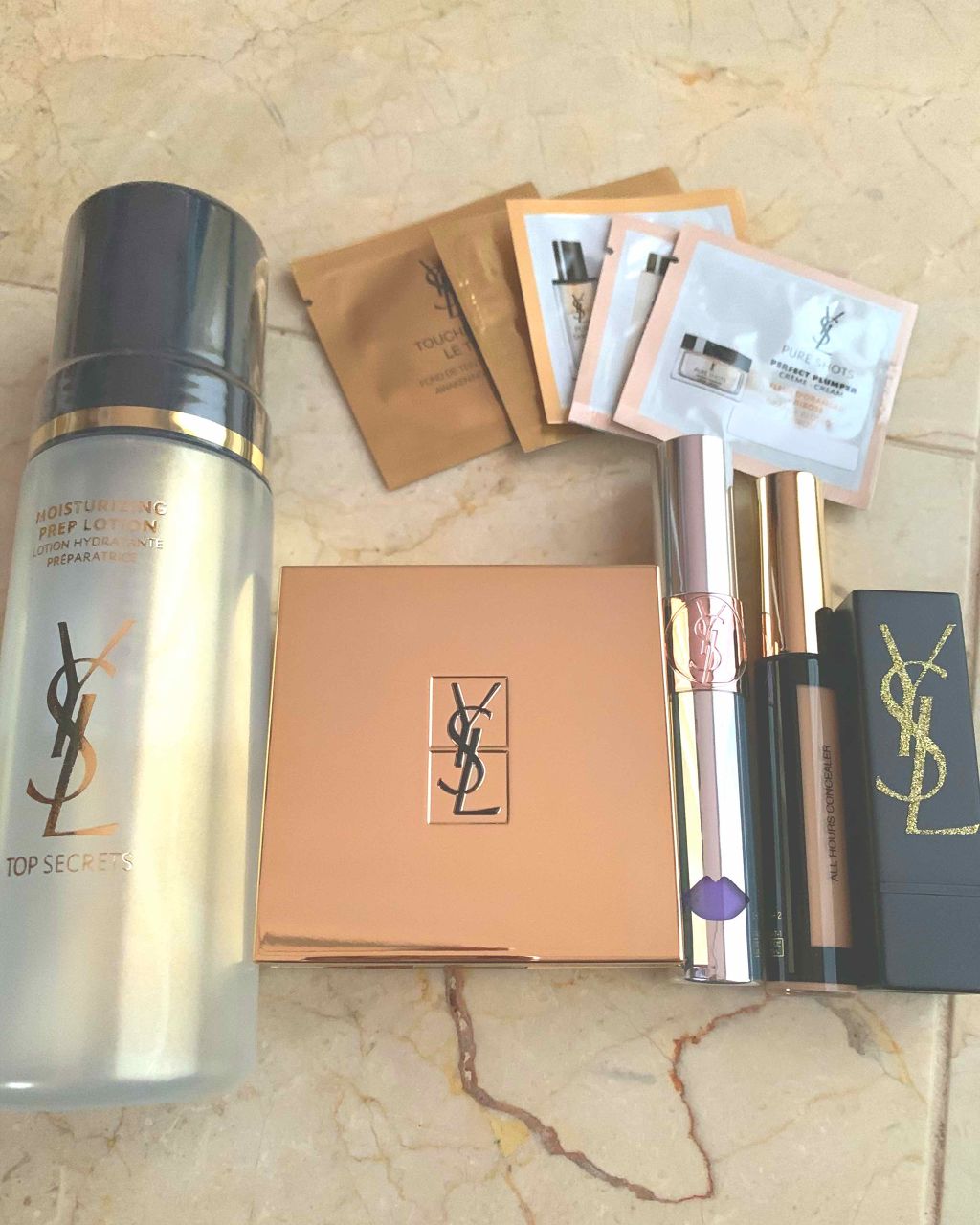 ラディアント タッチ ルクッション/YVES SAINT LAURENT BEAUTE/クッションファンデーションを使ったクチコミ(1枚目)