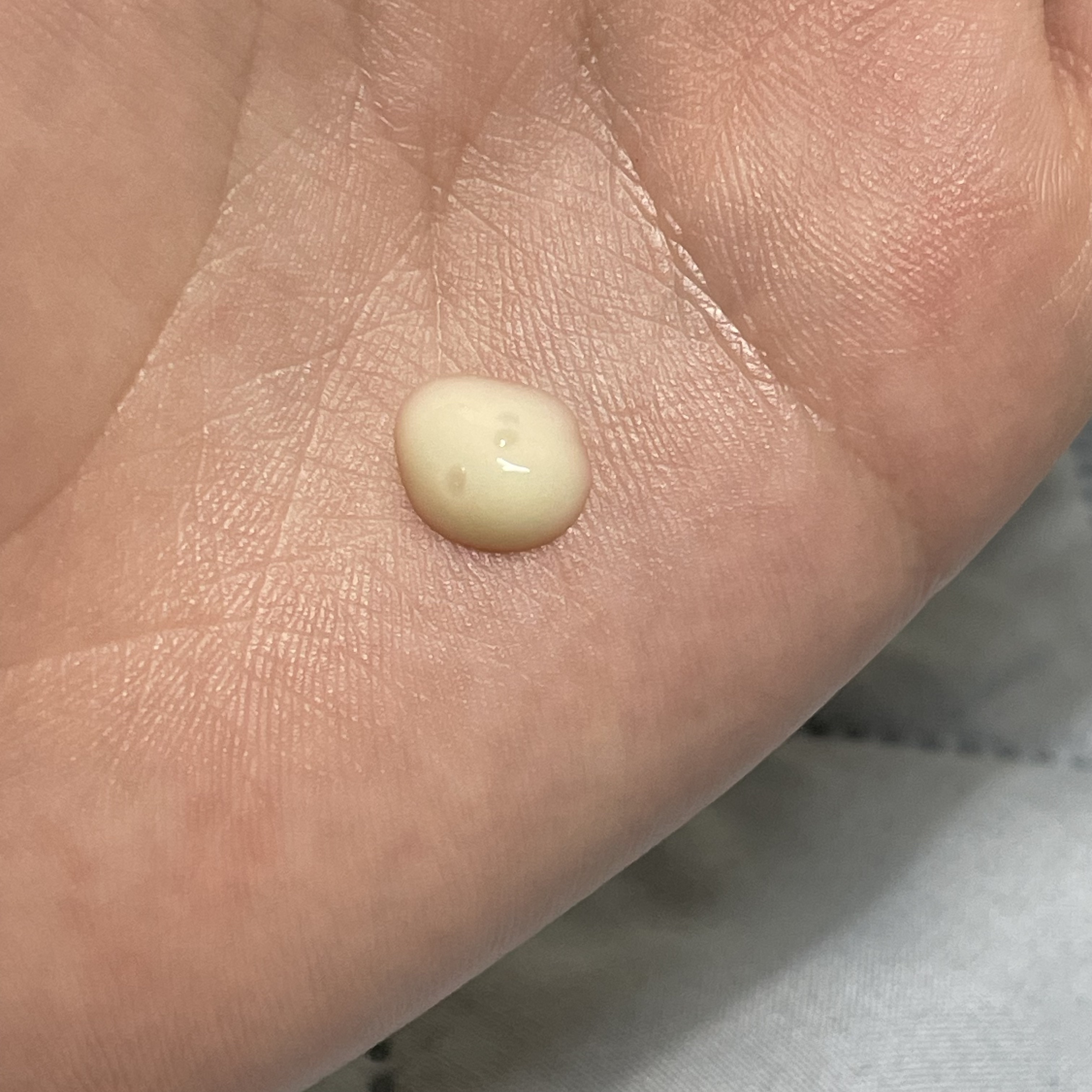 レチノール スーパーバウンス セラム/IOPE/美容液を使ったクチコミ（2枚目）