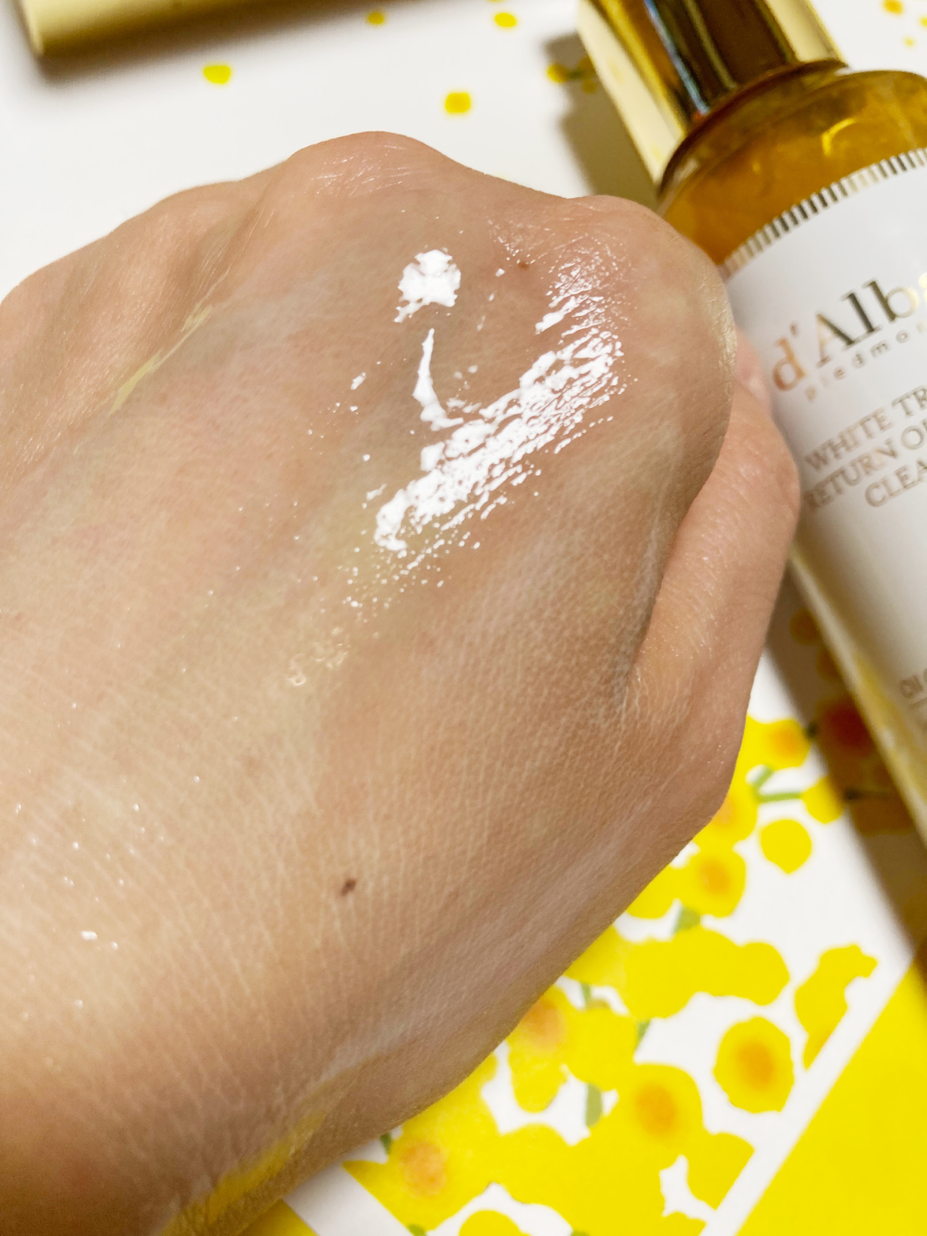 ホワイトトリュフリターンオイルクリームクレンザー/ダルバ/クレンジングを使ったクチコミ（3枚目）