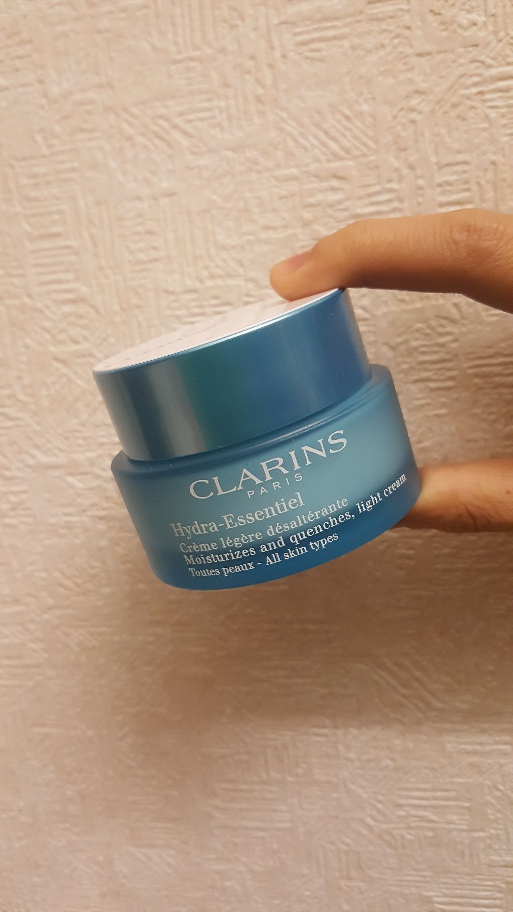 イドラ エッセンシャル ライト クリーム/CLARINS/フェイスクリームを使ったクチコミ（1枚目）