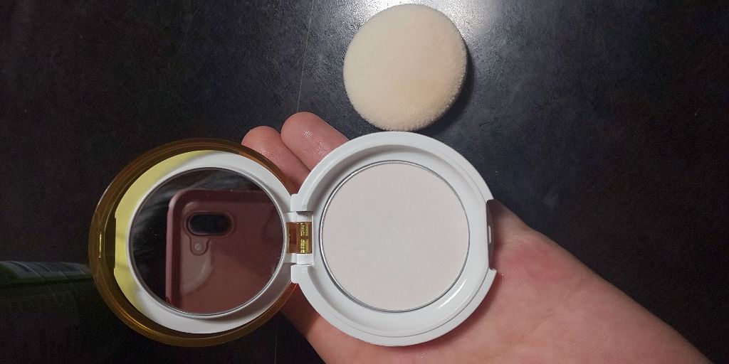 素肌キレイパウダー/カントリー&ストリーム/プレストパウダーを使ったクチコミ（2枚目）