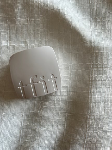 ayumi on LIPS 「密着度、カバー力が高い!少しの量でも、毛穴カバーがしっかりされ..」(1枚目)