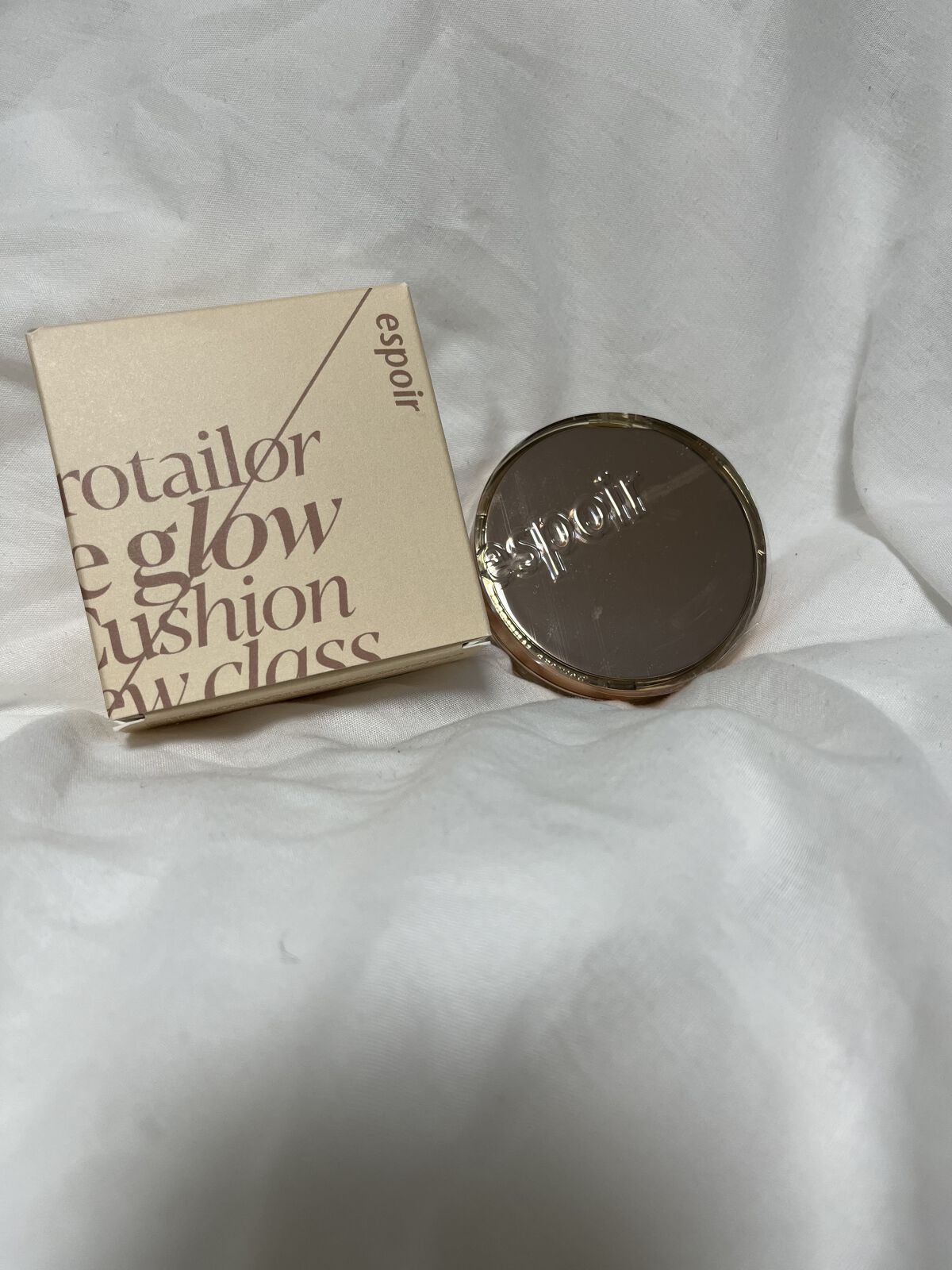 プロテーラービーグロウクッション ニュークラス ベージュ/espoir/クッションファンデーションを使ったクチコミ（2枚目）