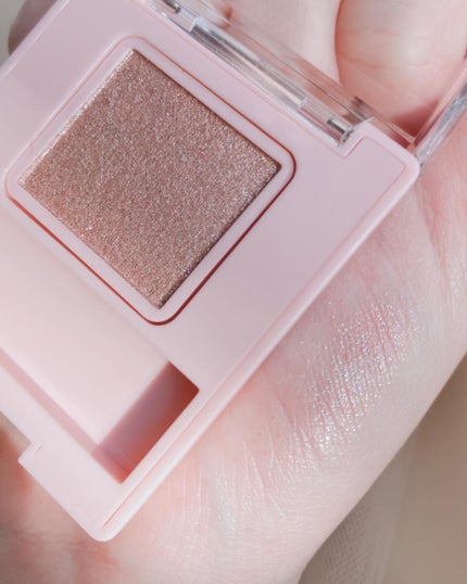 フーミー シングルラメシャドウ/WHOMEE/単色アイシャドウを使ったクチコミ(3枚目)