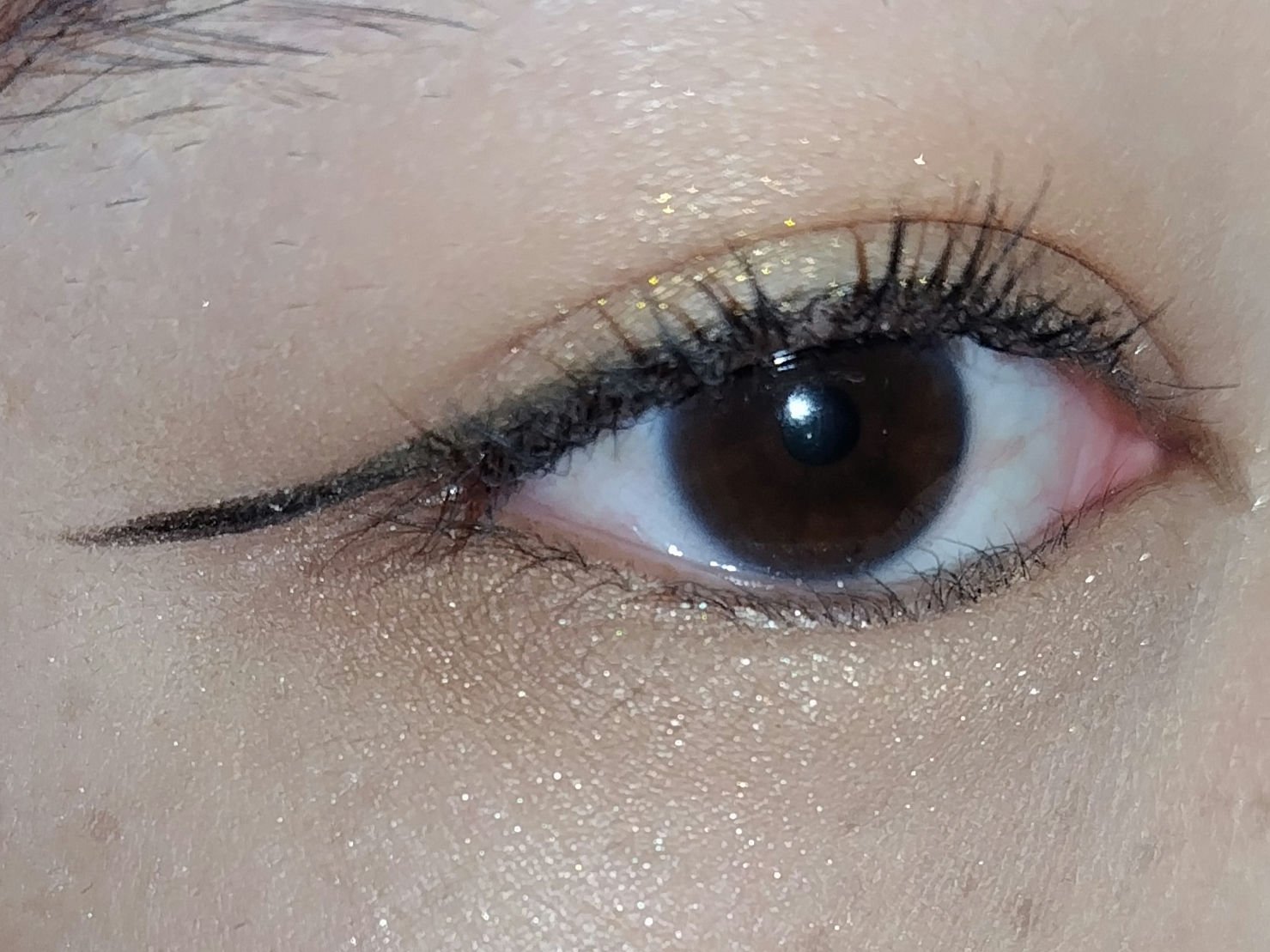 ヴィセ アヴァン シングルアイカラー 050 AMBER GOLD/Visée/単色アイシャドウを使ったクチコミ（2枚目）