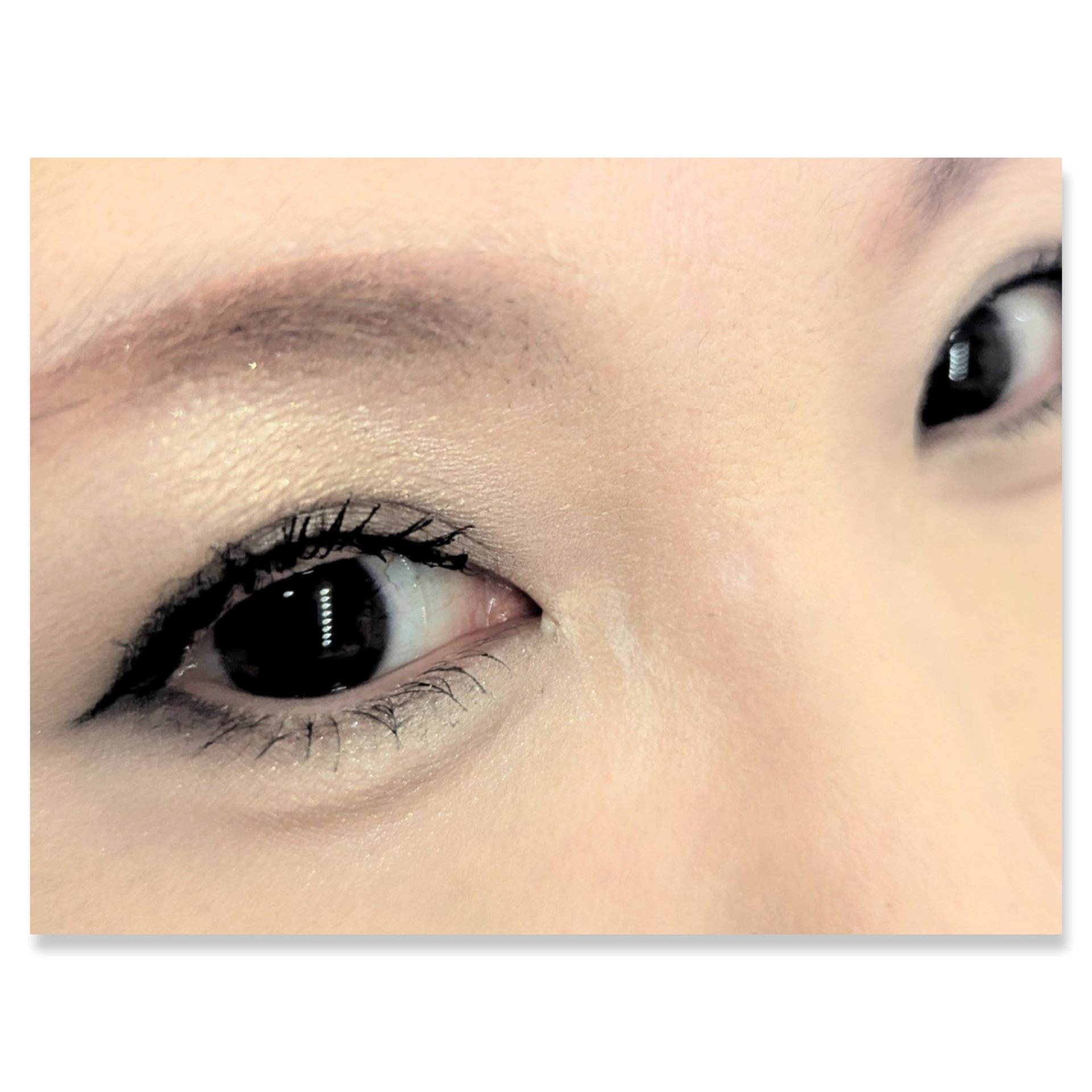 レブロン カラーステイ デイ トゥ ナイト アイシャドウ クアッド 555 ムーンリット/REVLON/アイシャドウパレットを使ったクチコミ（2枚目）