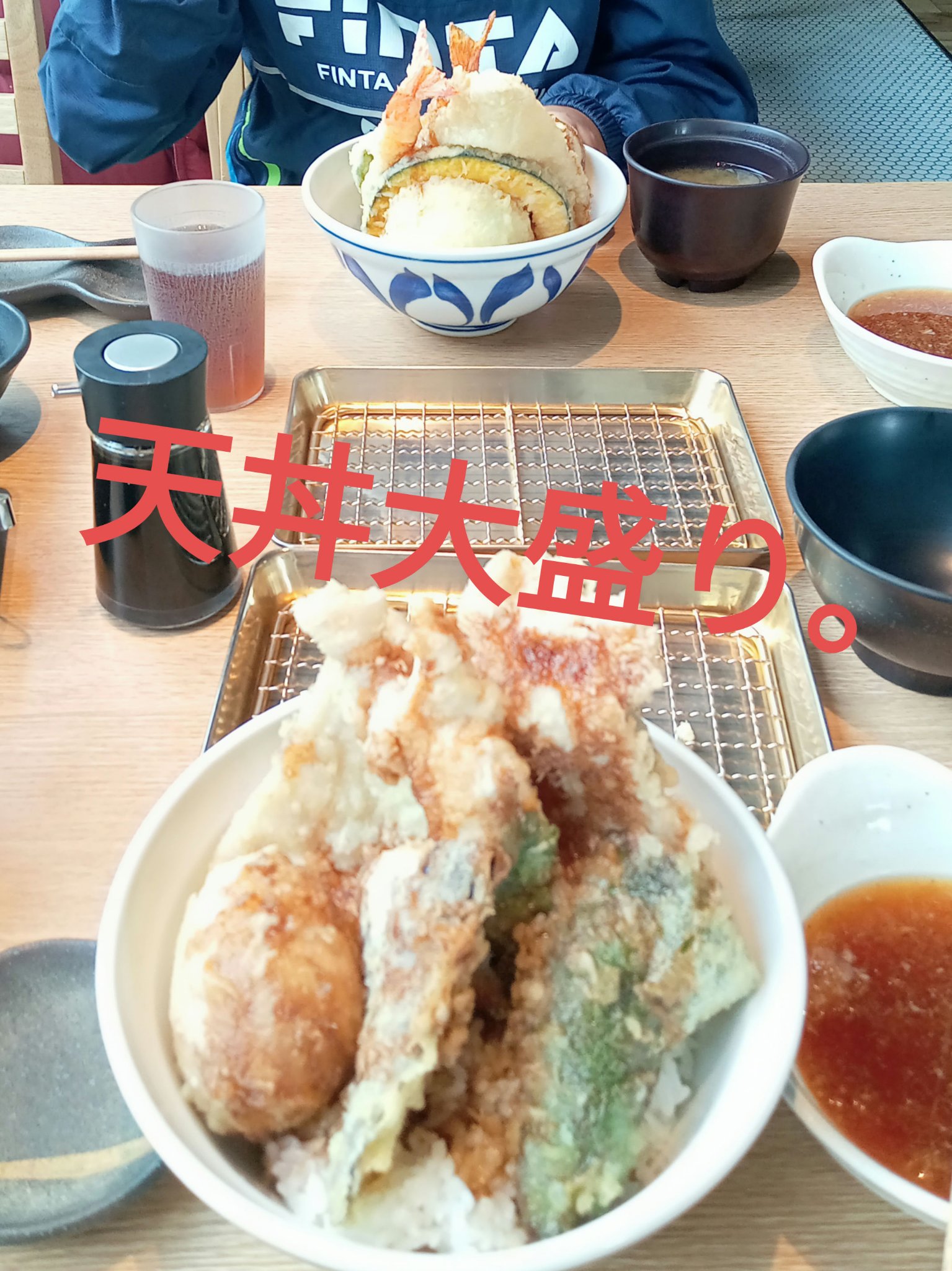 スティックプランパー エクストラセラム 101 Prism Brown(プリズムブラウン)/Borica/リッププランパーを使ったクチコミ（1枚目）