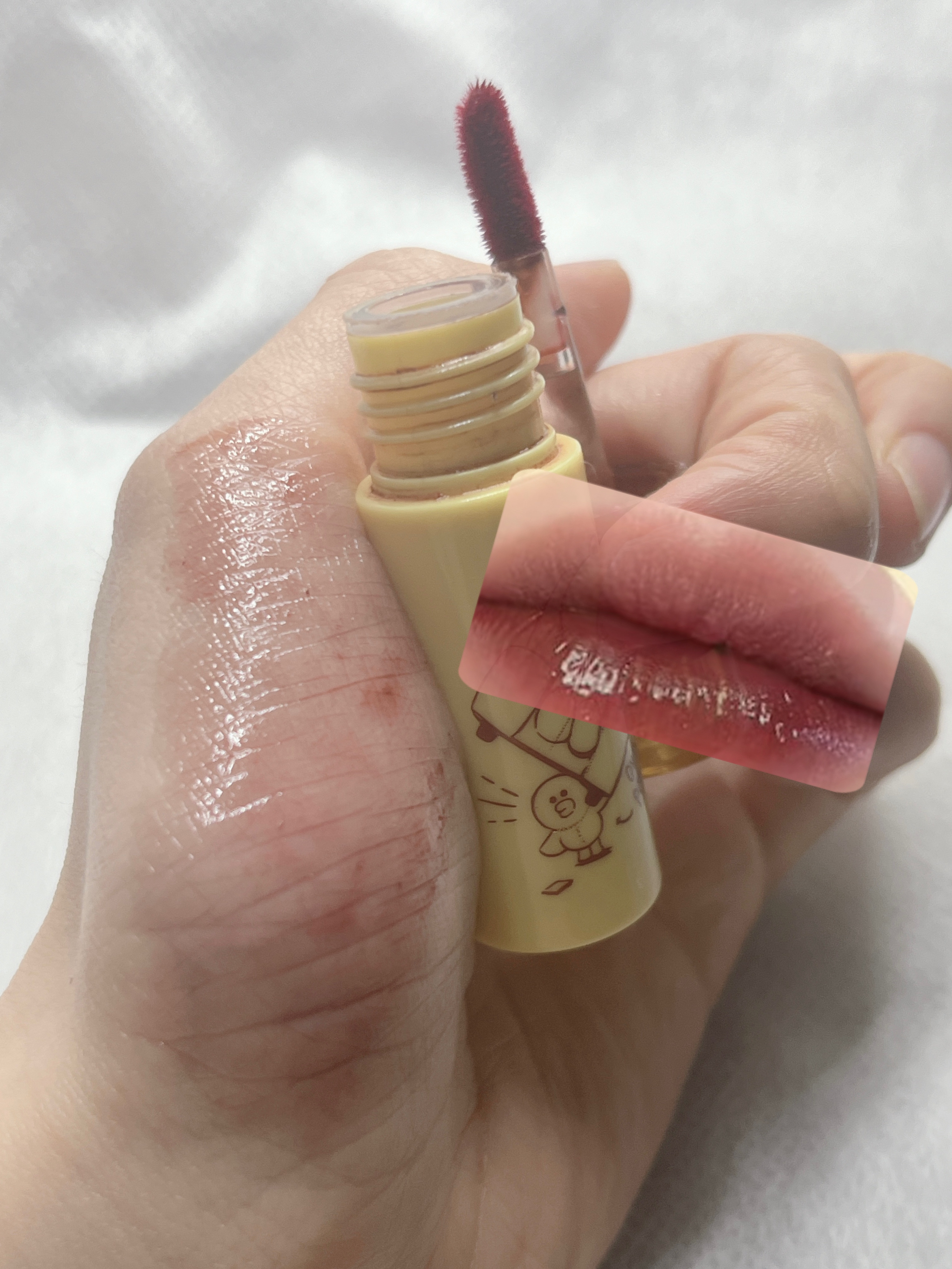 ジューシーラスティングティント/rom&nd/リップティントを使ったクチコミ（2枚目）