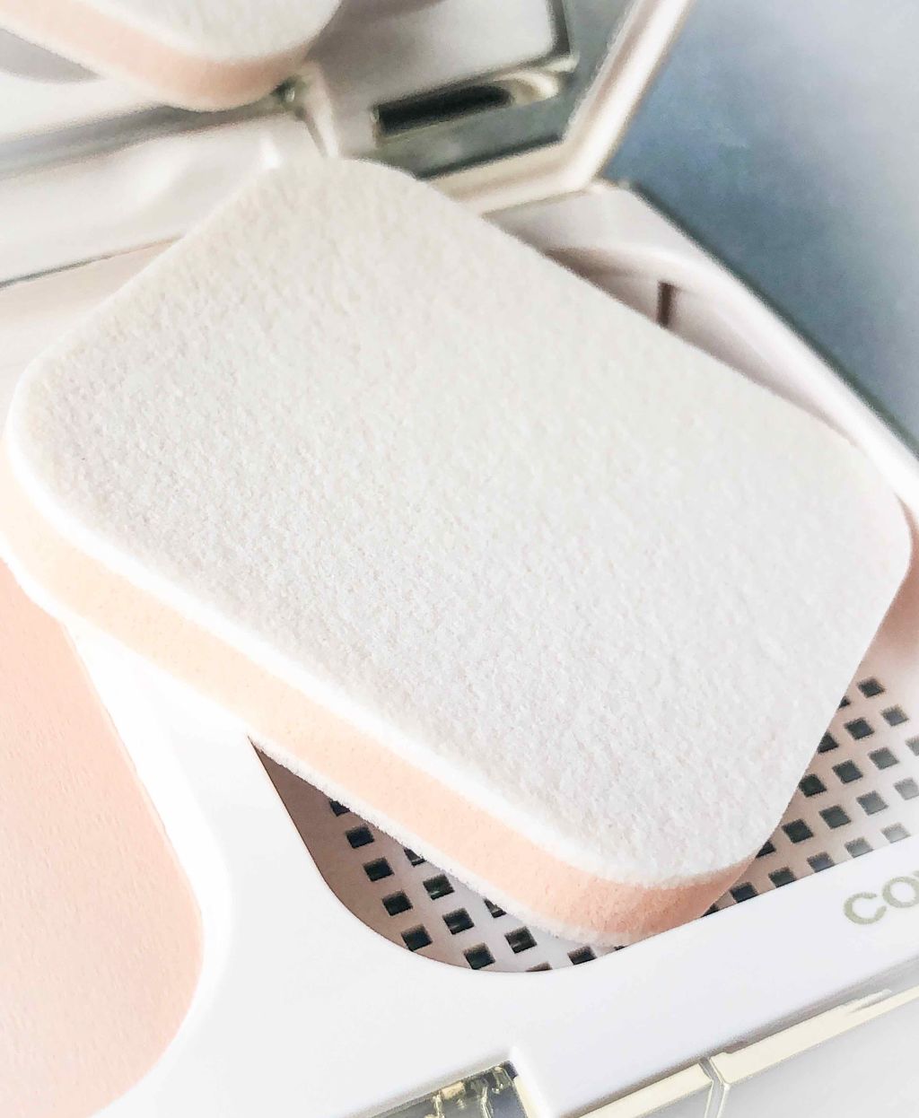 シルキー フィット/COVERMARK/パウダーファンデーションを使ったクチコミ（3枚目）