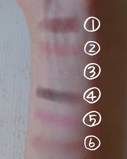 ミネラルクラッシィシャドー2022CF/エトヴォス/アイシャドウパレットを使ったクチコミ(3枚目)