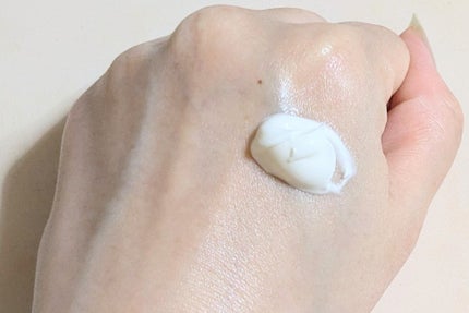 BnD ネックアイロン トーンアップ クリーム/BnD/ネック・デコルテケアを使ったクチコミ(9枚目)