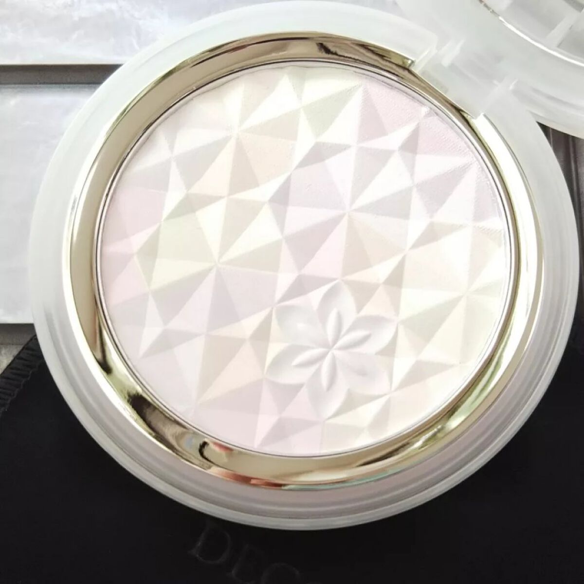 you ðµãã©ãã on LIPS ãã³ã¹ã¡ãã³ã«ãAQãªãŒã©ãªãã¬ã¯ã¿ãŒïœ£6è²ã®ããŠããŒããŸãã..ãïŒ4æç®ïŒ