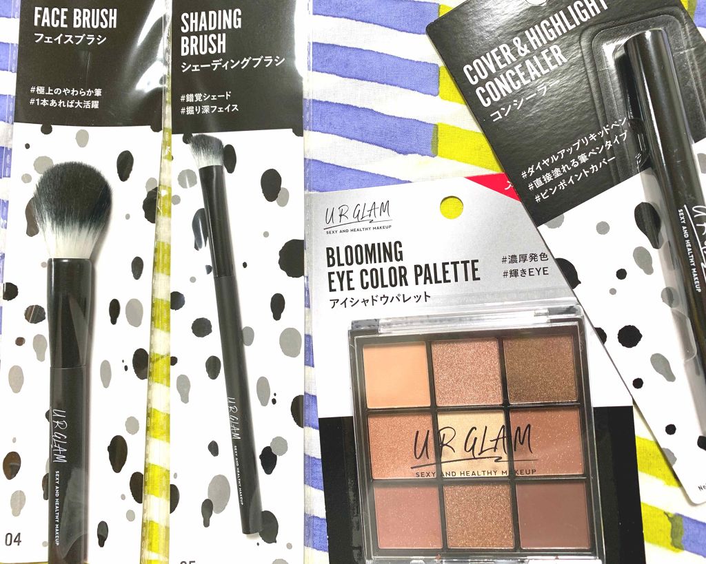 UR GLAM BLOOMING EYE COLOR PALETTE/U R GLAM/アイシャドウパレットを使ったクチコミ(1枚目)