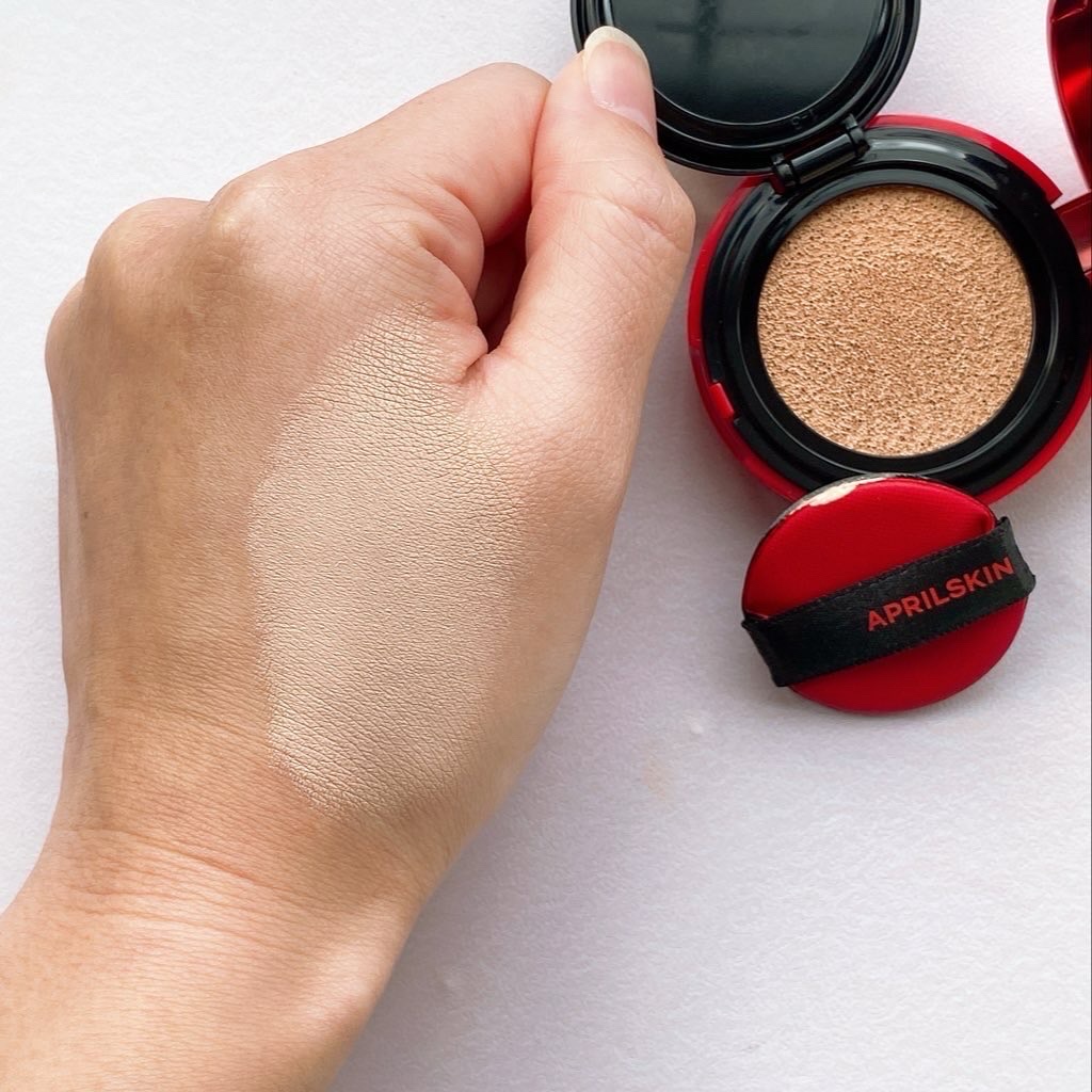 ハイパーカバーフィットクッション red/APRILSKIN/クッションファンデーションを使ったクチコミ（2枚目）