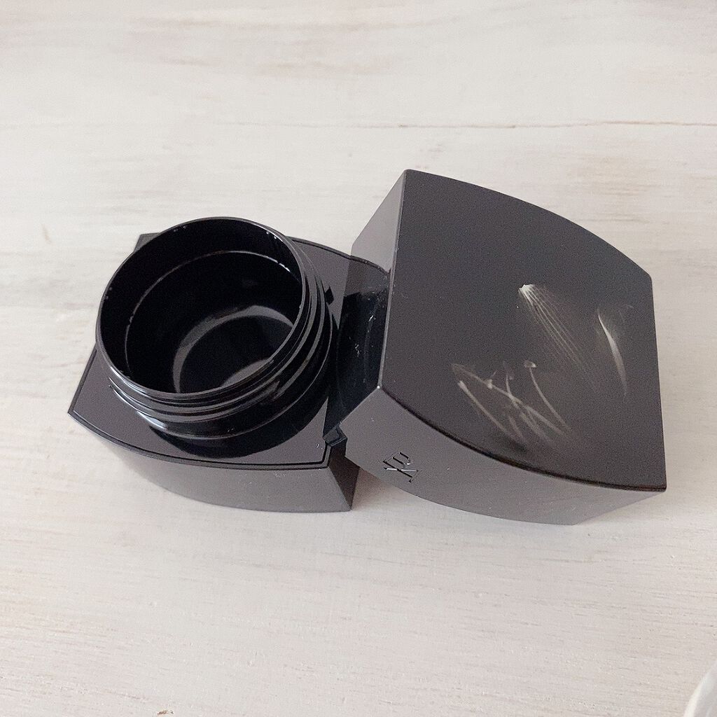 ハイドレイティング カラークリーム/B.A/リキッドファンデーションを使ったクチコミ(4枚目)