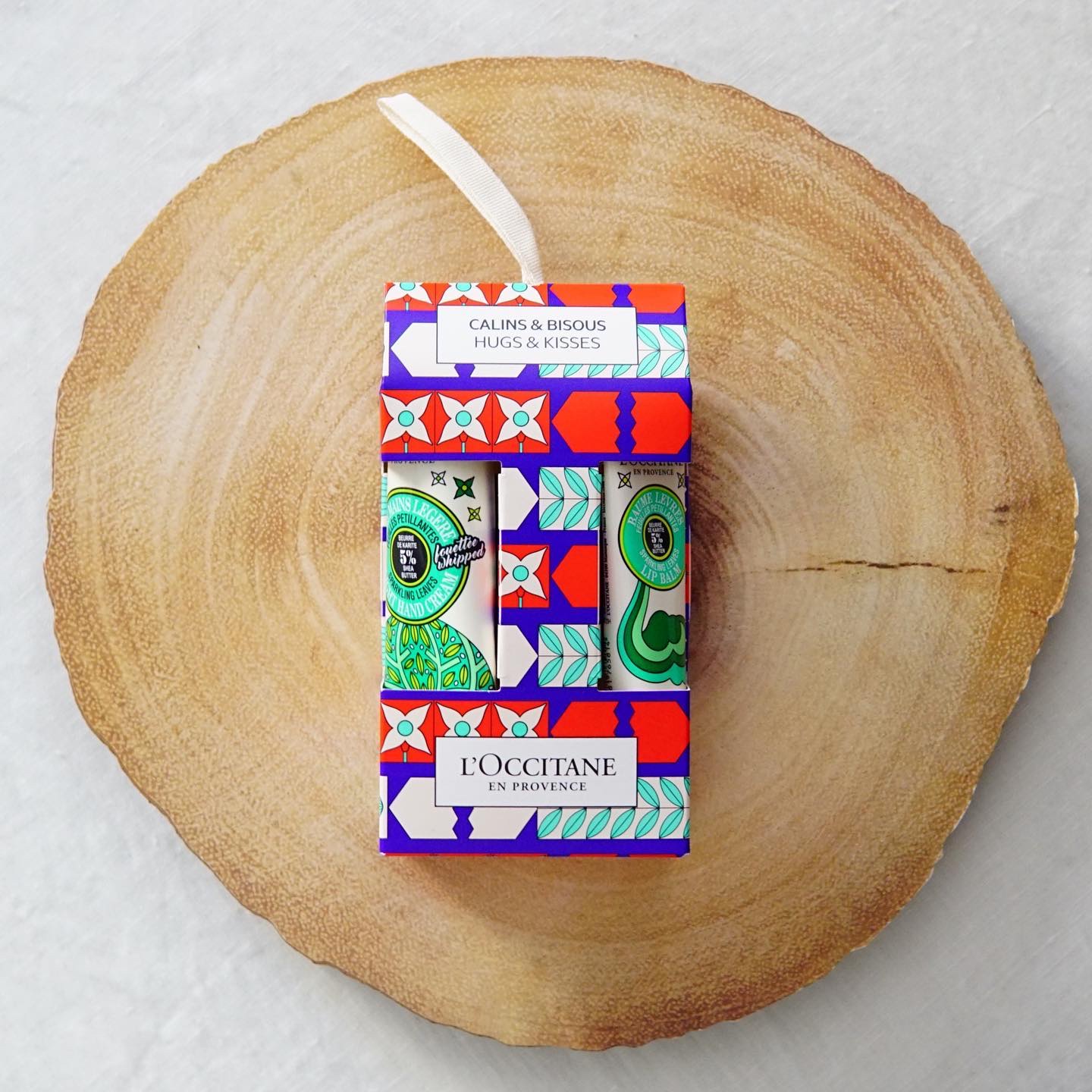 スパークリングリーフ スノーシア ハンドクリーム/L'OCCITANE/ハンドクリームを使ったクチコミ（2枚目）