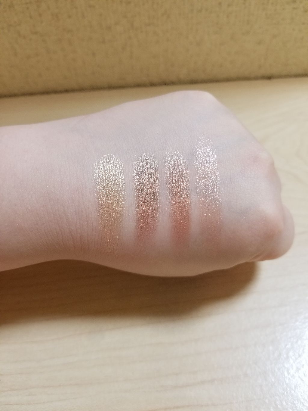 プリズム エアー シャドウ/CLIO/単色アイシャドウを使ったクチコミ(2枚目)