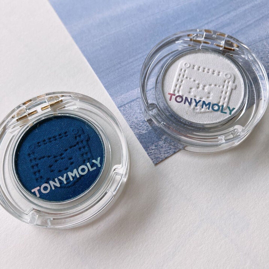 クリスタルシングルアイシャドウ/TONYMOLY/単色アイシャドウを使ったクチコミ(2枚目)