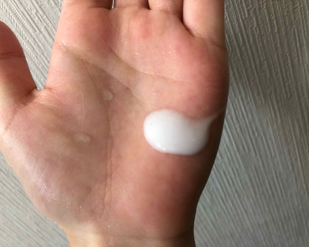 ホワイト洗顔クリーム/雪肌粋/洗顔フォームを使ったクチコミ（2枚目）