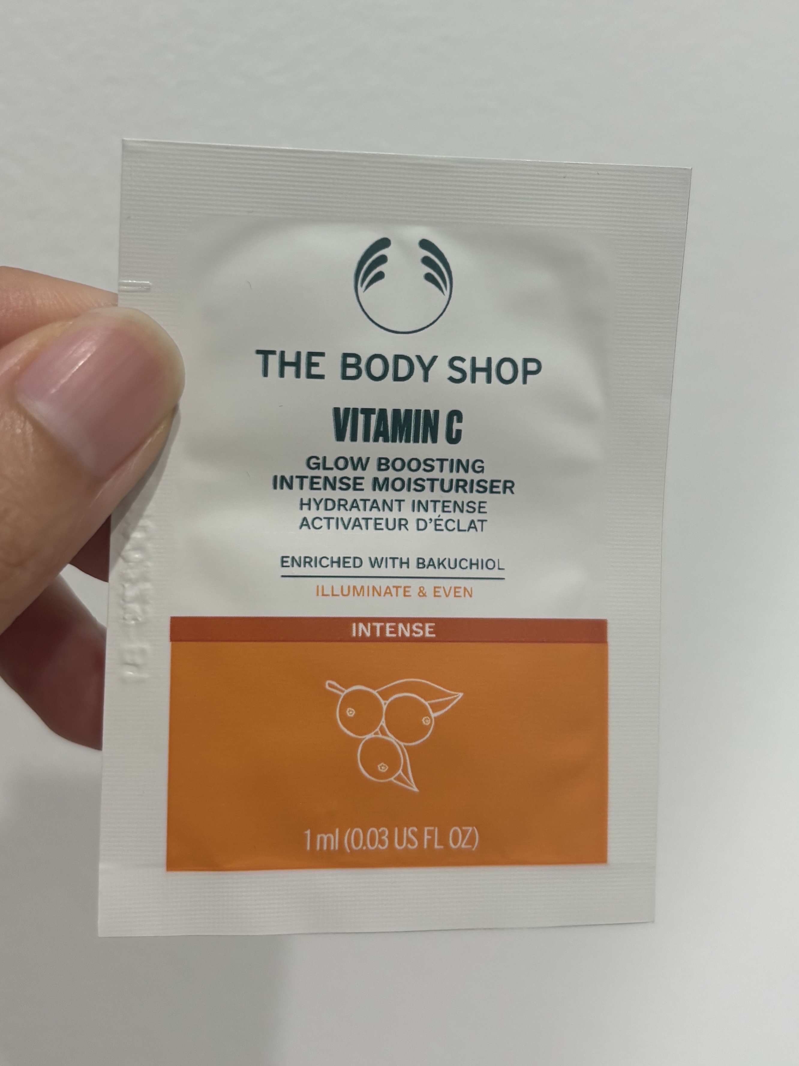 THE BODY SHOP VC グロウ モイスチャージェルクリームのクチコミ「🧡THE BODY SHOP🧡
🧡VC グロウ モイスチャージェルクリーム 1ml🧡

固めの.....」（1枚目）