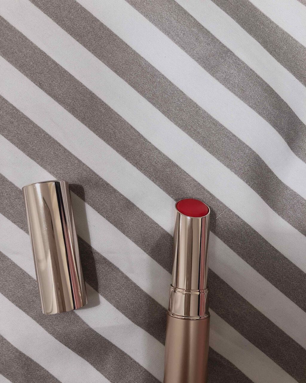 オペラ リップティント N/OPERA/リップティントを使ったクチコミ(3枚目)