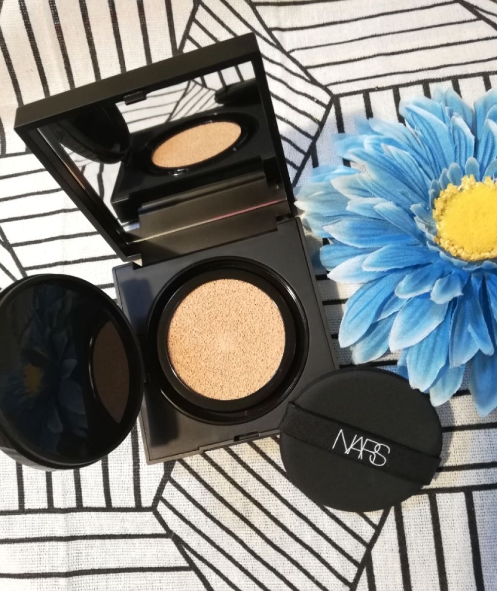 NARS ナチュラルラディアント ロングウェア クッションファンデーションのクチコミ「2019年７月５日に新発売された
大人気のナチュラルラディアントロングウェア
ファンデーション.....」（1枚目）