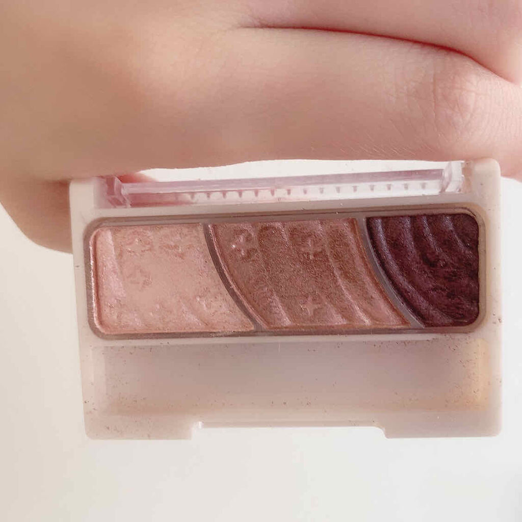 トーンアップアイシャドウ/CEZANNE/アイシャドウパレットを使ったクチコミ（2枚目）