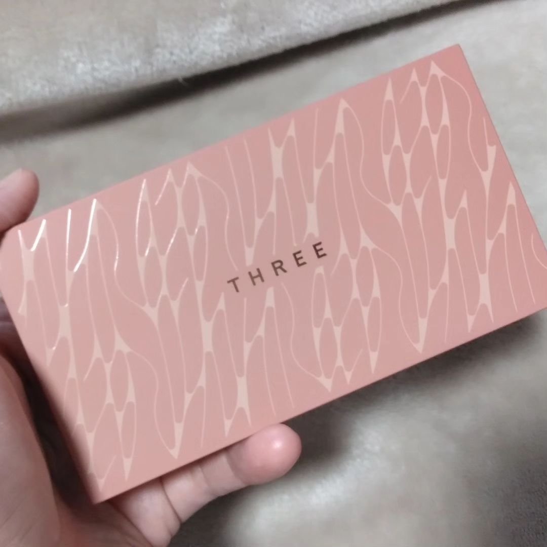 ホリデーコレクション パレット 2024/THREE/アイシャドウパレットを使ったクチコミ（2枚目）