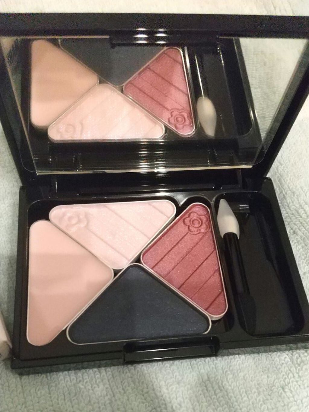 アイオープナー/MARY QUANT/単色アイシャドウを使ったクチコミ(2枚目)