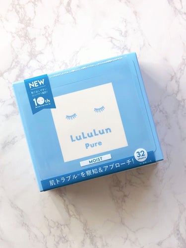誕生10周年✨新シリーズの「ルルルンピュア」

10代～20代のピュアな世代向け用ですが、パッケージの可愛さに惹かれ購入しました🙌🏻

肌の乾燥が気になるので、高保湿の「ルルルンピュア青（モイスト） 」