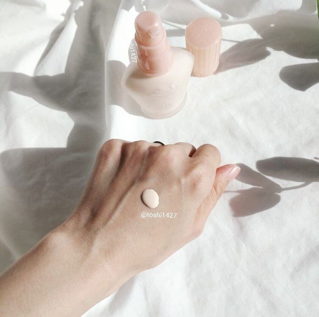 モイスチュアライジング ファンデーション プライマー/PAUL & JOE BEAUTE/化粧下地を使ったクチコミ(4枚目)