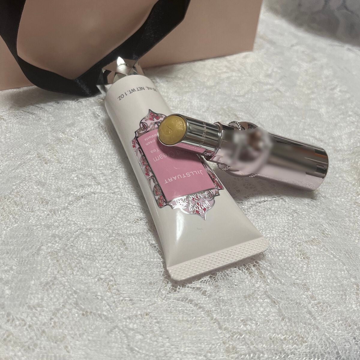 ジルスチュアート リップグロウ セラムバーム/JILL STUART/リップバームを使ったクチコミ(3枚目)