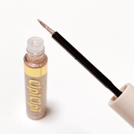 グリッターイルミネーションライナー/CipiCipi/リキッドアイライナーを使ったクチコミ(3枚目)