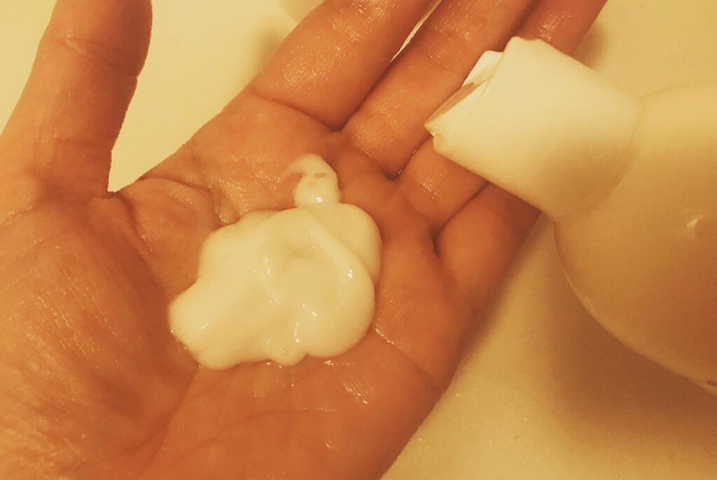 R-GLOWトリートメント/R-GLOW/洗い流すヘアトリートメントを使ったクチコミ（3枚目）