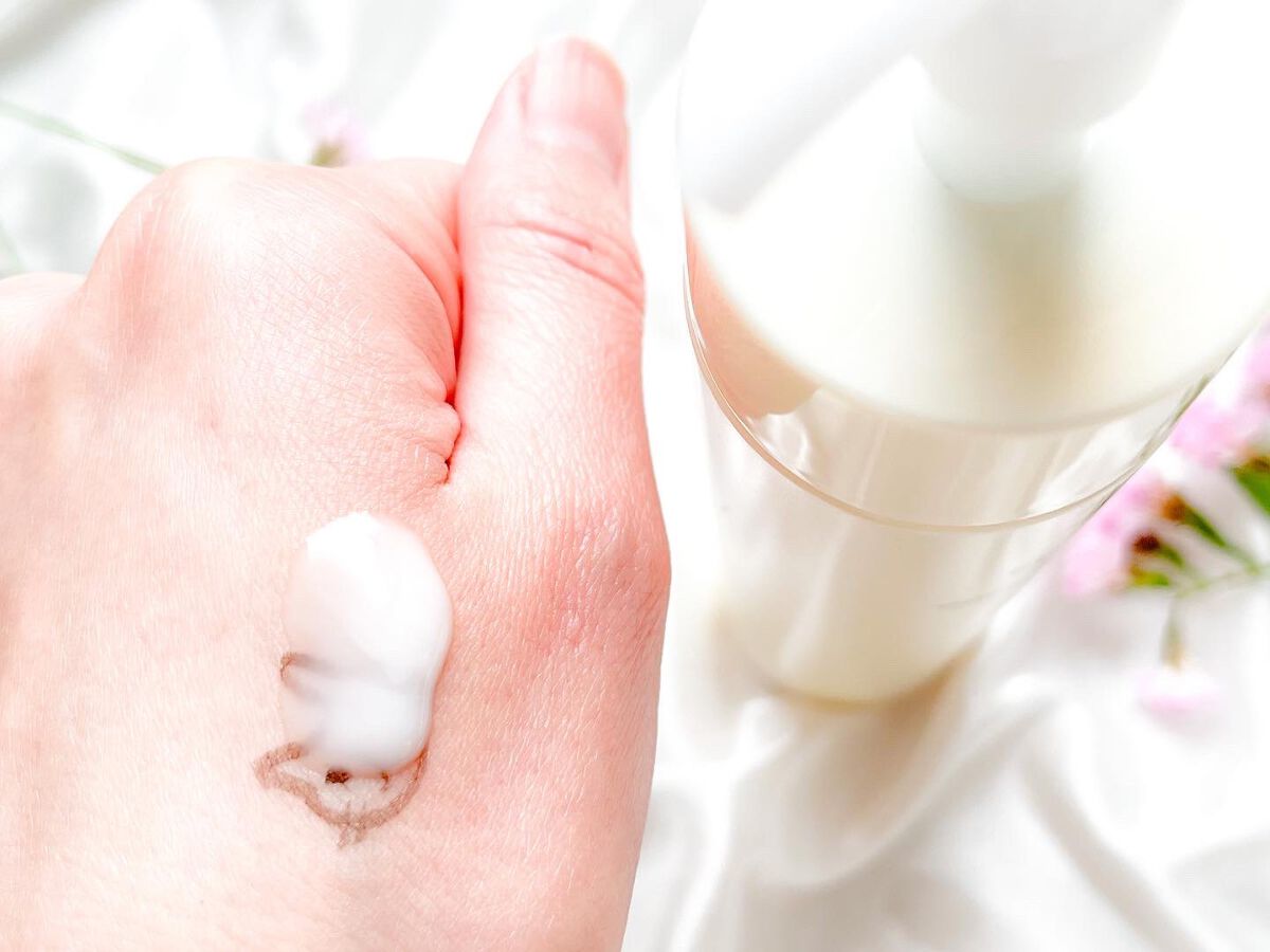 トリートメント クレンジング ミルク/COVERMARK/ミルククレンジングを使ったクチコミ（2枚目）