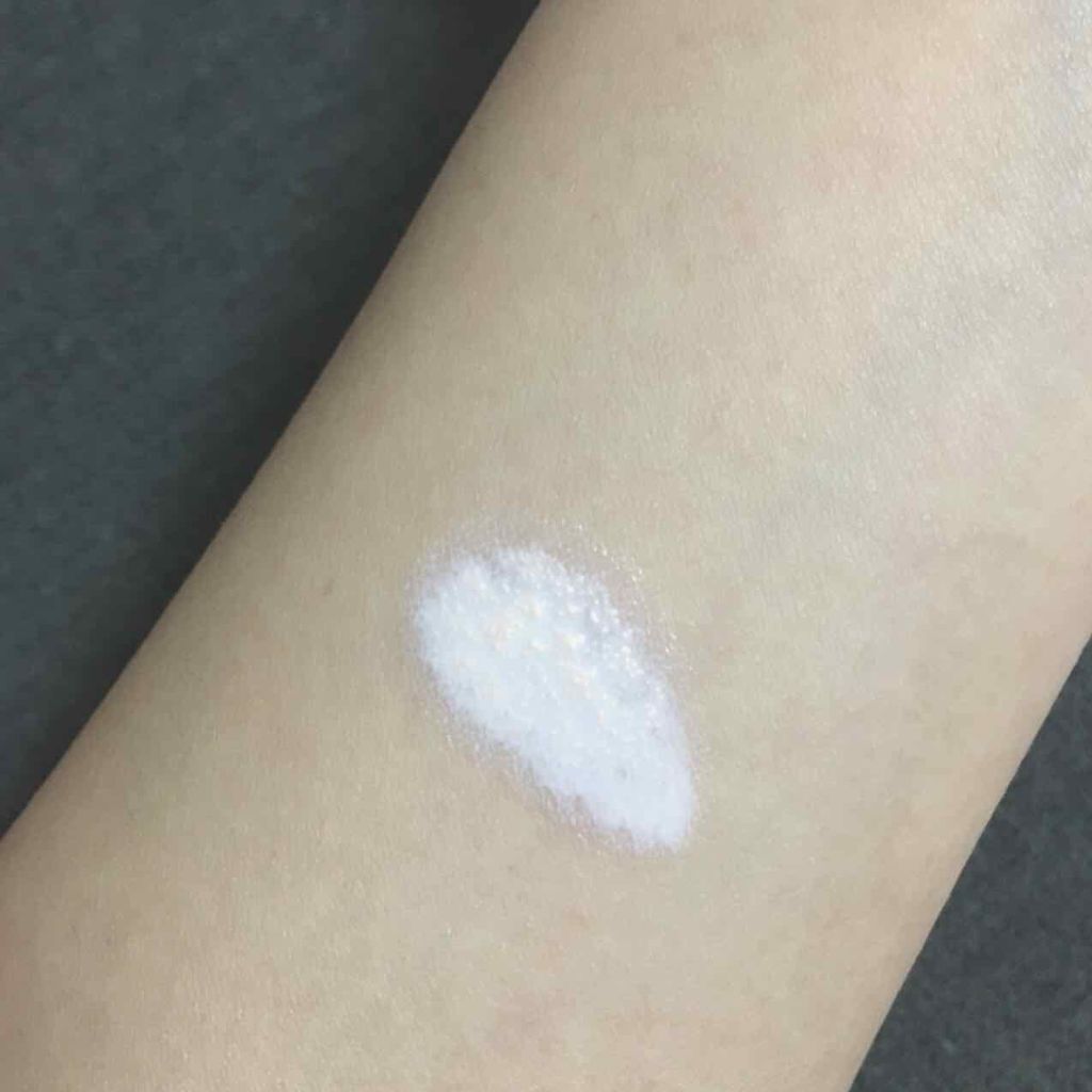 皮脂テカリ防止下地/CEZANNE/化粧下地を使ったクチコミ(3枚目)