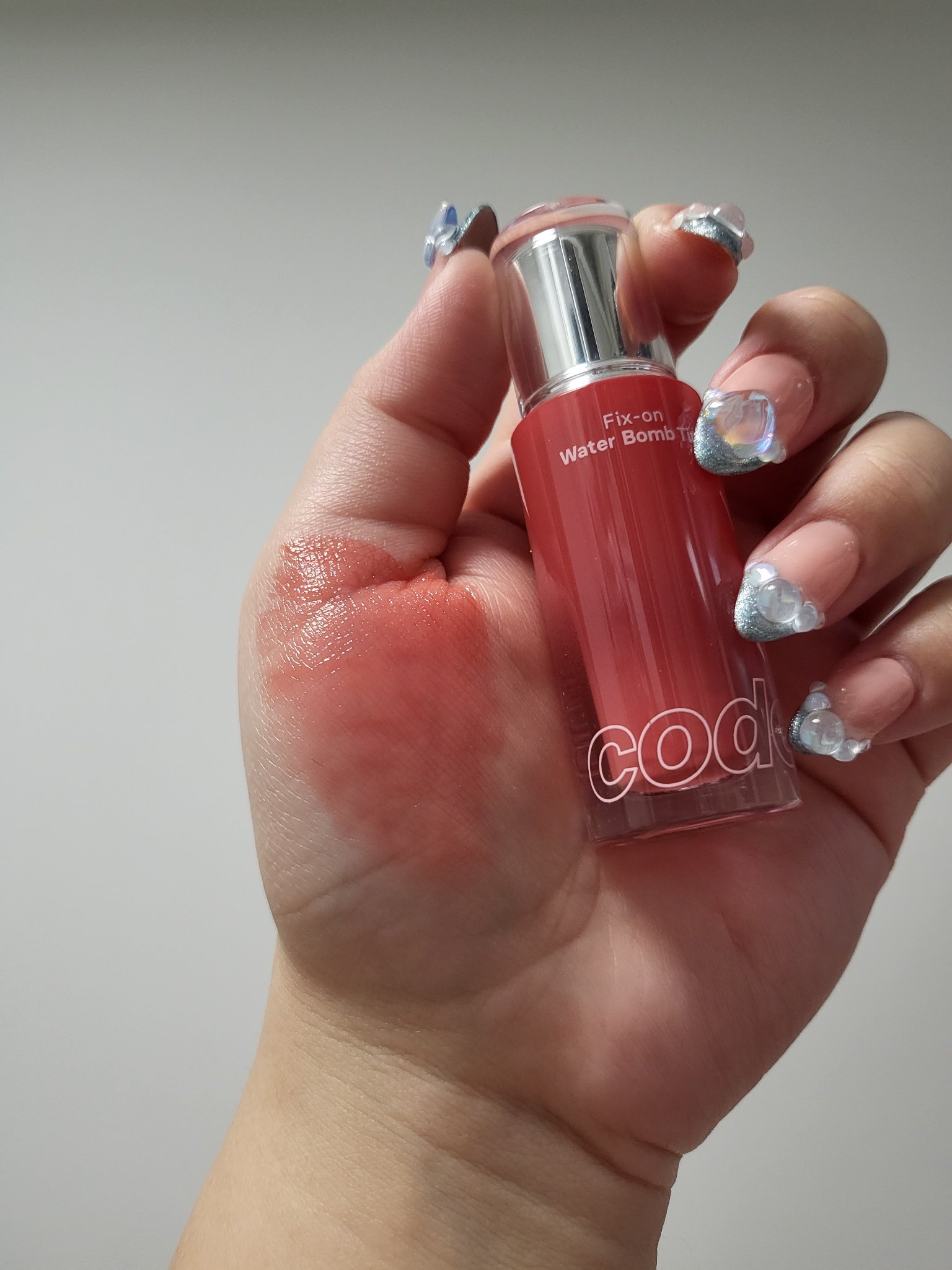 Fix-on Water Bomb Tint/CODE GLO KOLOR/口紅を使ったクチコミ（2枚目）
