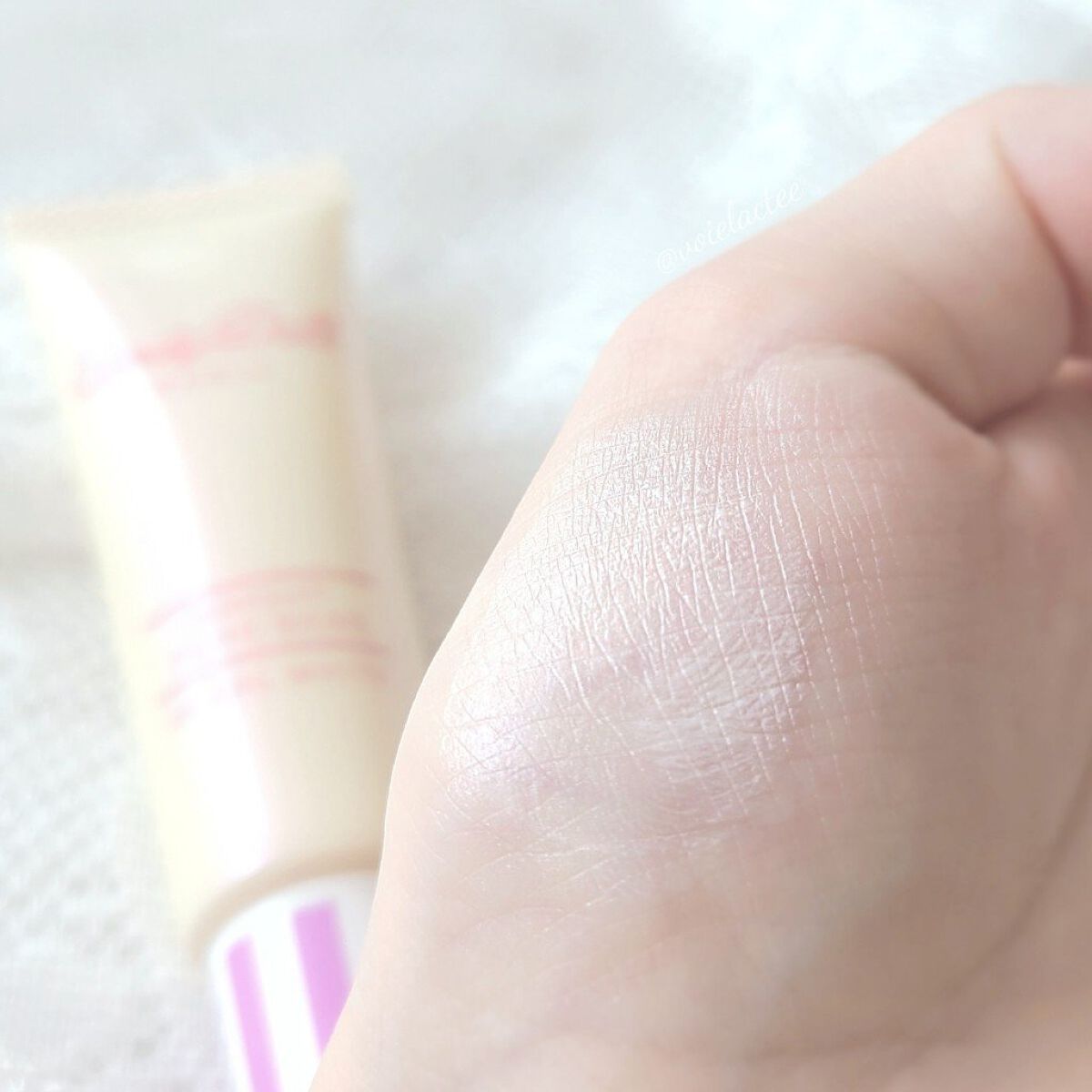 ブライトピュアベース パールホワイト/CandyDoll/化粧下地を使ったクチコミ（3枚目）